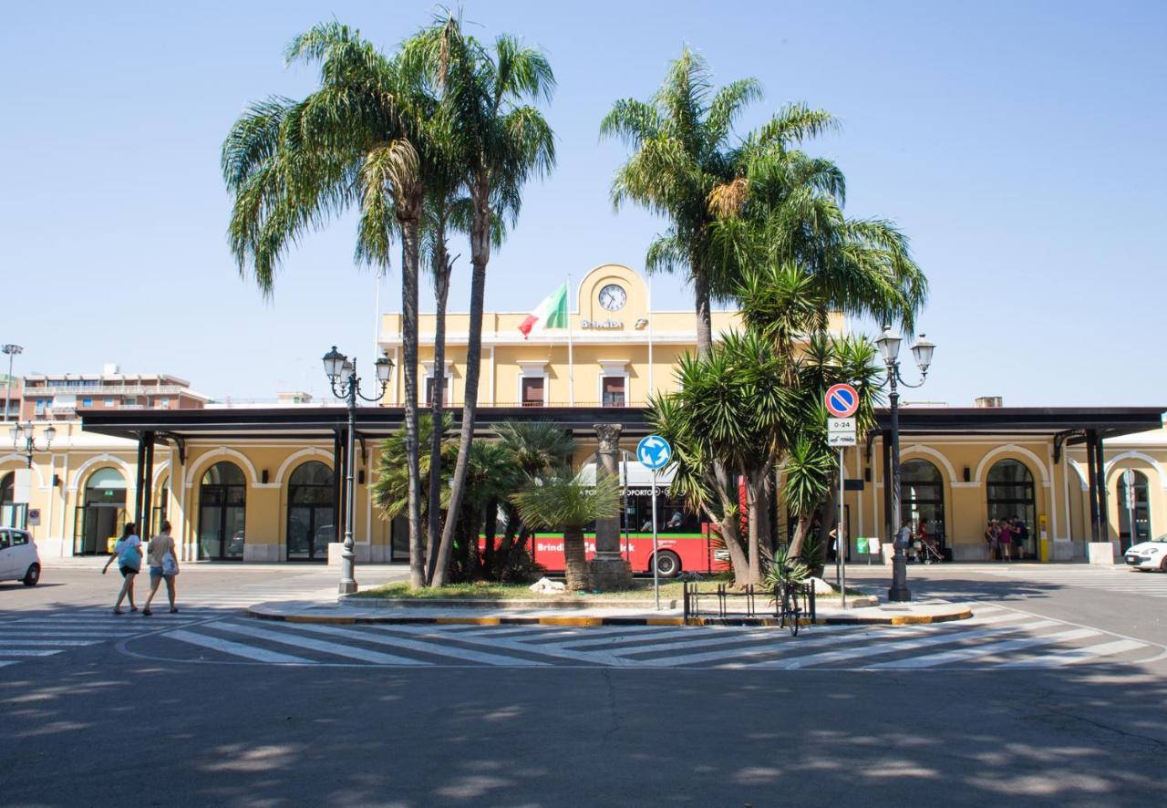 Casa Colombo - The Fab Stay برينديسي المظهر الخارجي الصورة